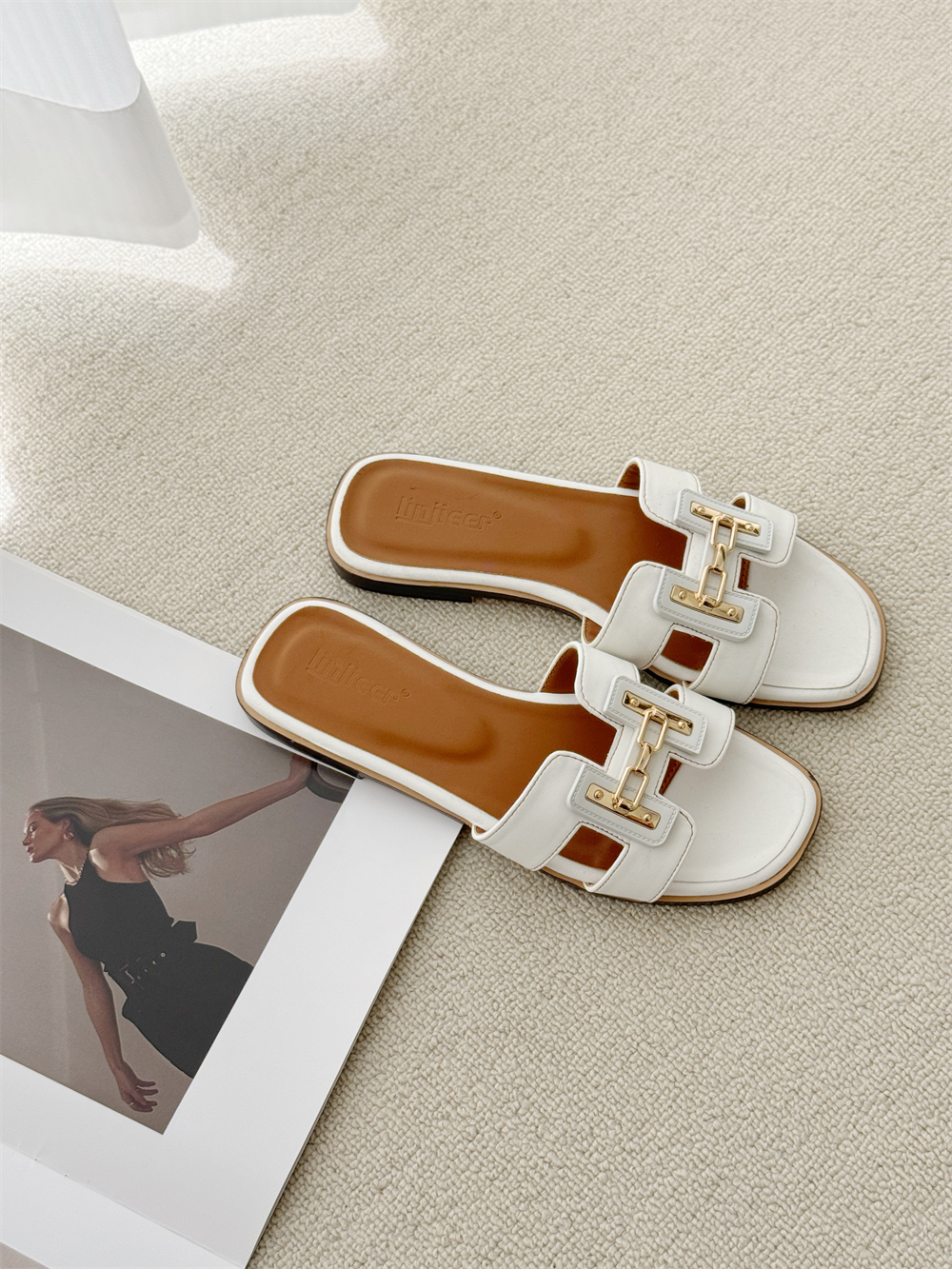 2025 New Korean Style Women's One-Strap Flat Sandals Summer Outdoor Beach Slippers Soft Sole - Image 2