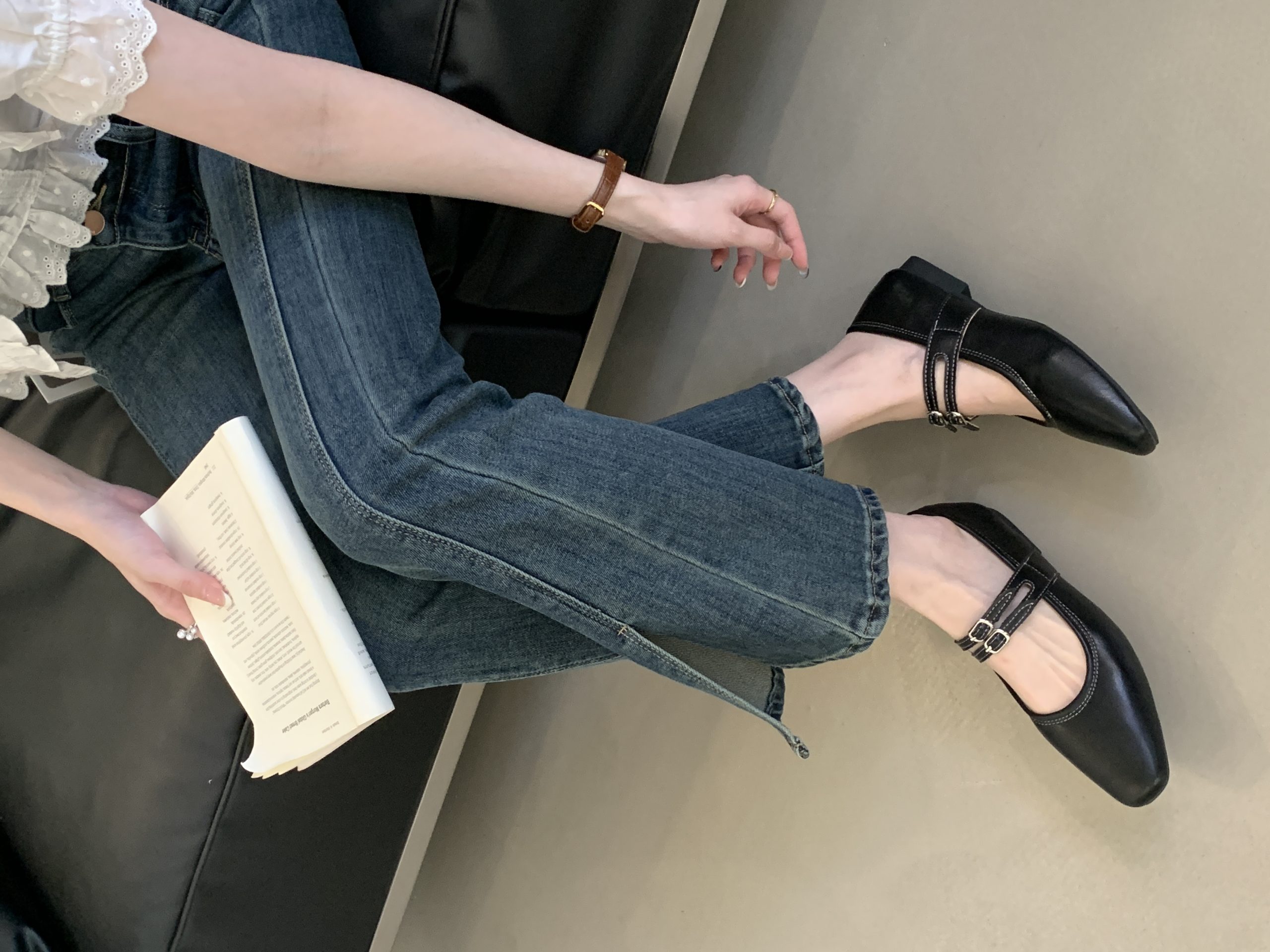 2025 Spring New French Style Square Toe Mary Jane Shoes Women Low Heel Commuter Shallow Mouth Mary Janes - Image 4