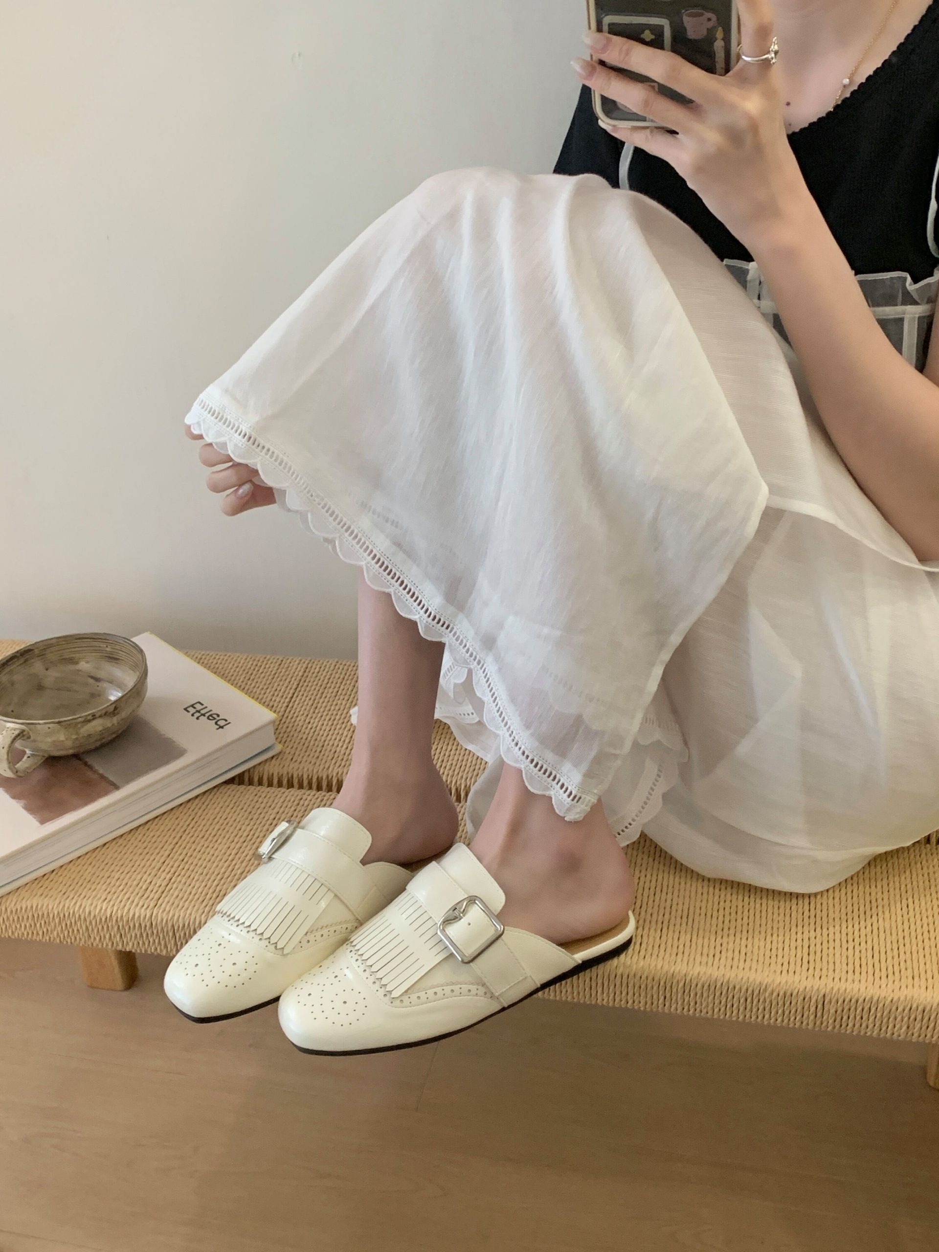 2026 New Women's Retro Slip-On Double-Breasted Soft Leather Square-Toe Mule Slippers - Image 2