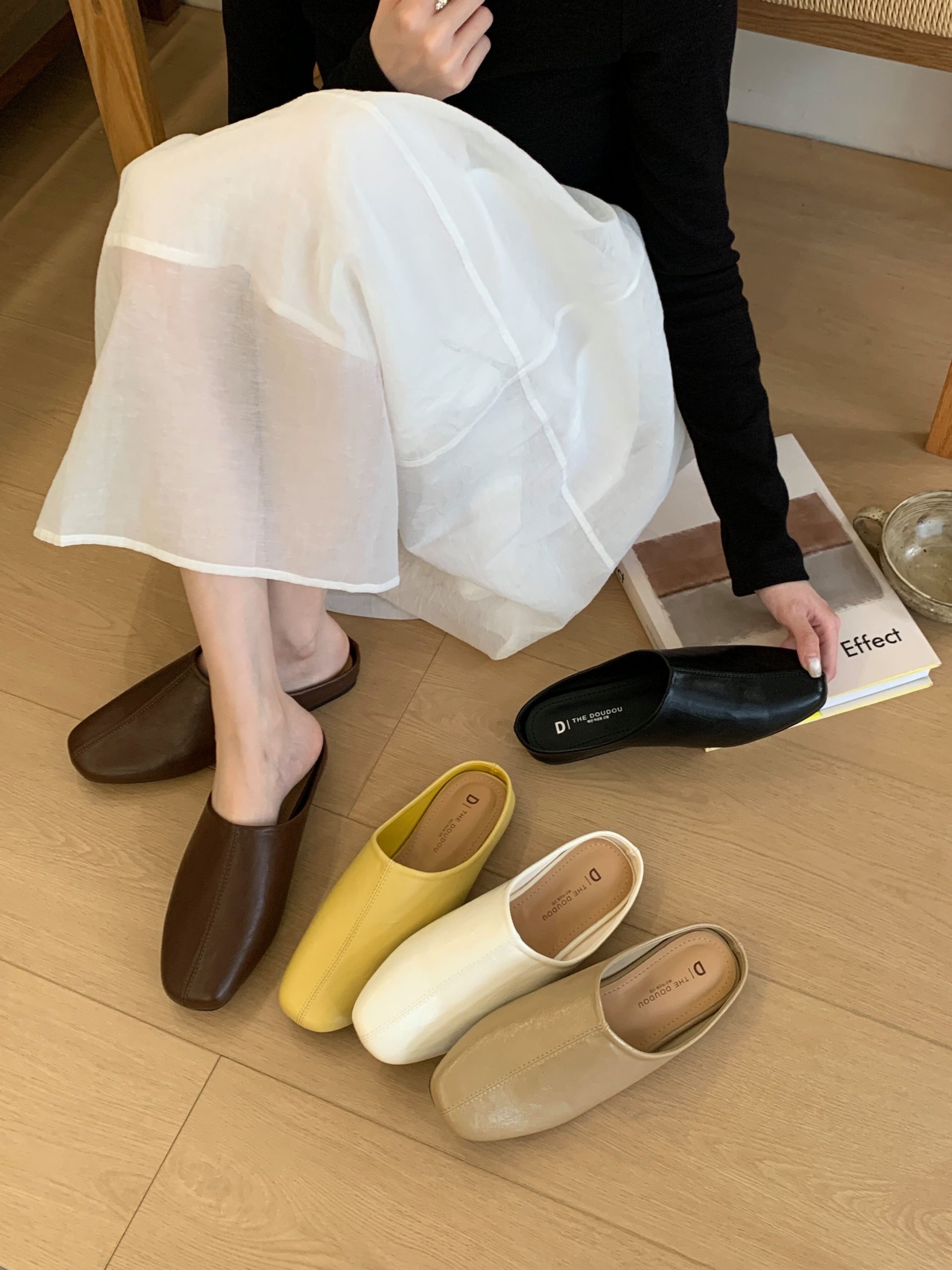 Premium Soft Women's Slippers Summer Outdoor Closed Toe Flat Lazy One-Step Casual Mules