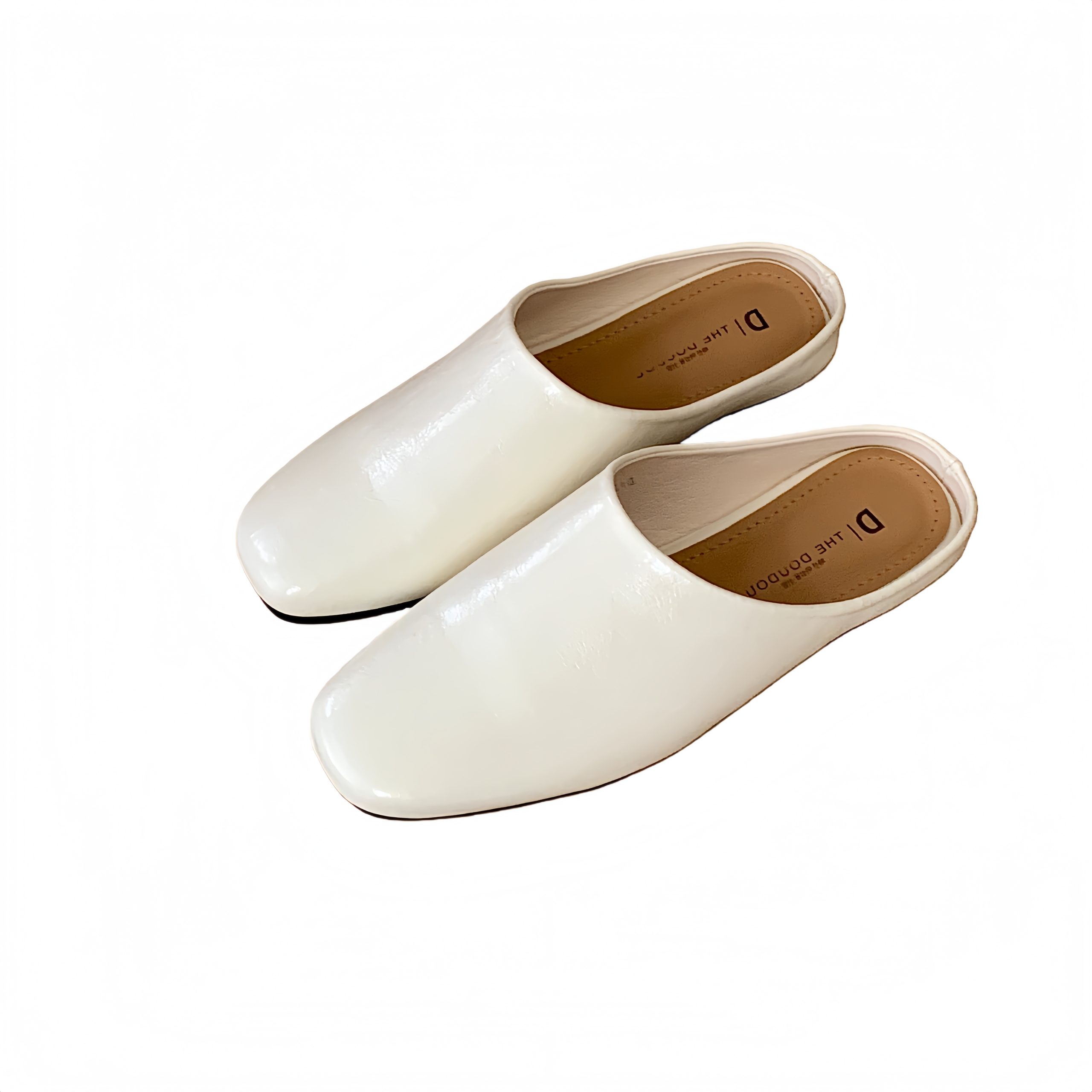 Women's Soft Slippers Summer Outdoor Flat Mules with Covered Toe - Image 5